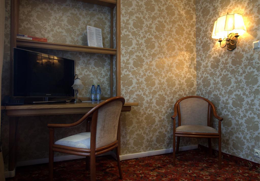 Hotel פלוק מראה חיצוני תמונה