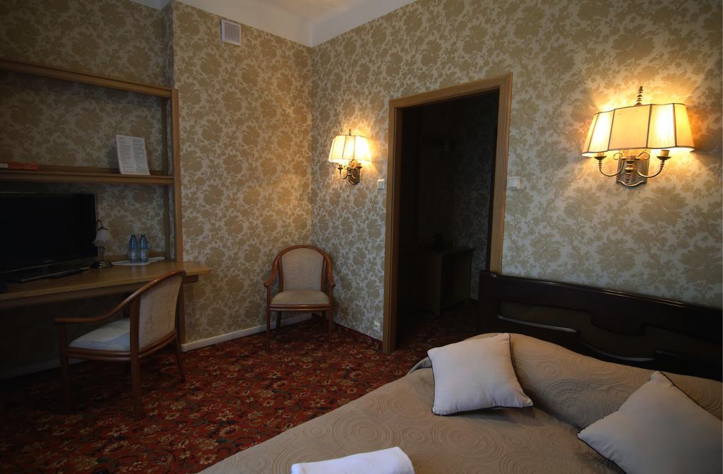 Hotel פלוק מראה חיצוני תמונה