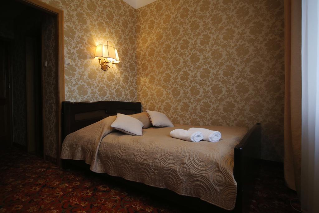 Hotel פלוק מראה חיצוני תמונה