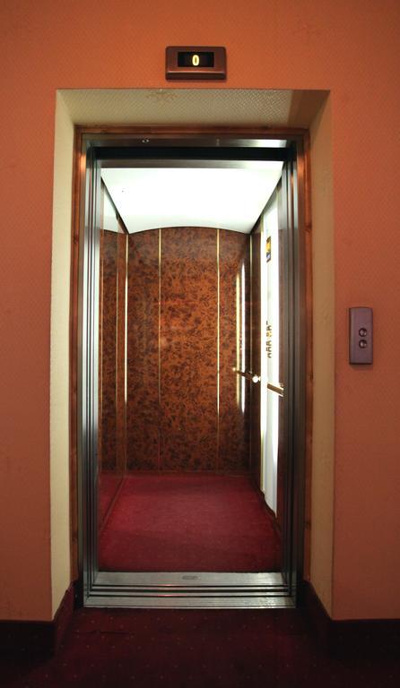 Hotel פלוק מראה חיצוני תמונה